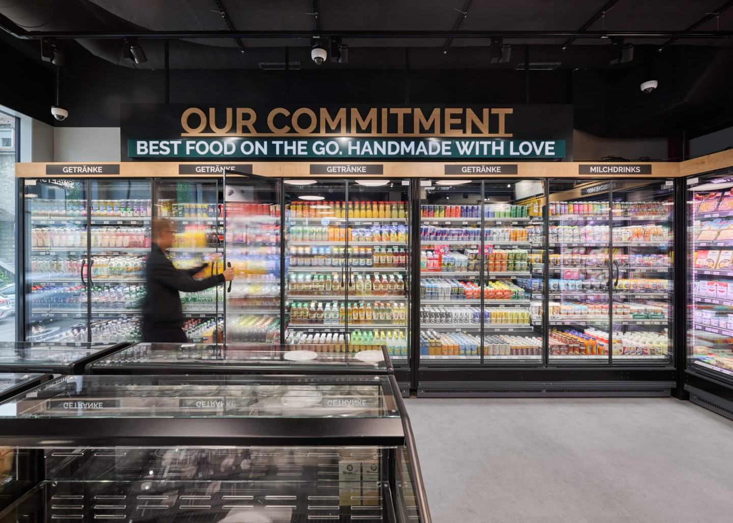 avec Kühlregal Sortiment