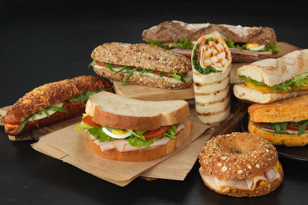 Sandwiches frais et salades